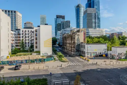 Warszawa ,  Chłodna   15