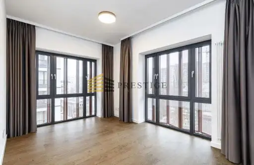 Warszawa ,  Krochmalna   8