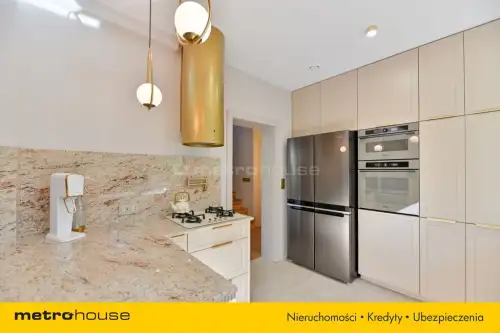 Wielka nieszawka ,  Szafirowa   16