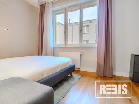 Kraków ,  Józefa Sarego   8