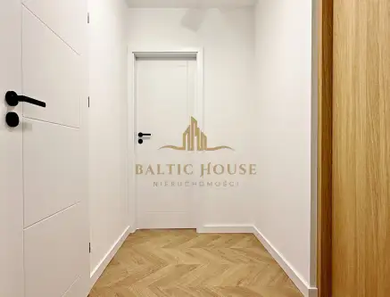 Gdynia ,  Gniewska   12