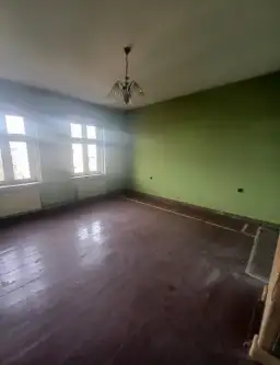 Lubań ,  Jarosława Dąbrowskiego   5