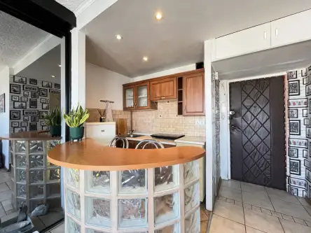 Poznań ,  Poznańska   4