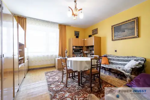 Gliwice ,  Jana Kochanowskiego   2