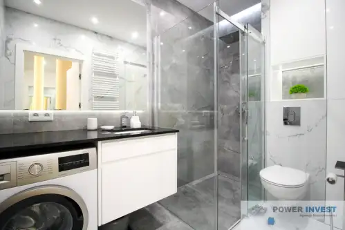 Kraków ,  rondo Grzegórzeckie   12