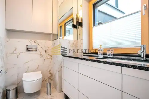 Warszawa ,  Grzybowska   7