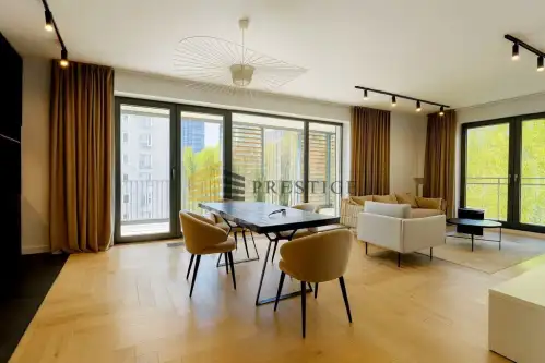 Warszawa ,  Grzybowska   4