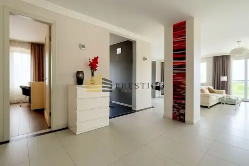 Warszawa ,  Jugosłowiańska   5