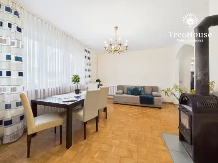 Dąbrówno ,  Dworcowa   6