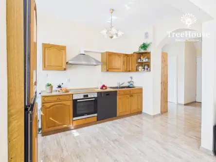 Dąbrówno ,  Dworcowa   7