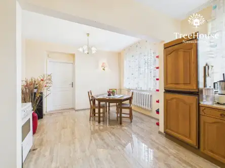 Dąbrówno ,  Dworcowa   9