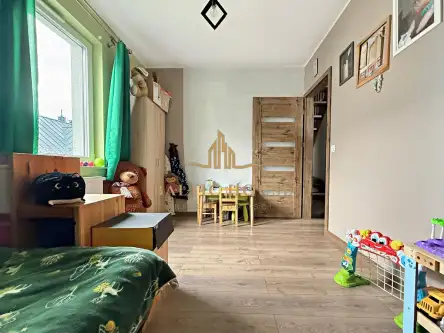 Rumia ,  Jachtowa   6