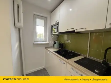 Warszawa ,  Kondratowicza   8