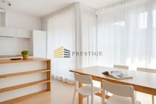 Warszawa ,  Sarmacka   16