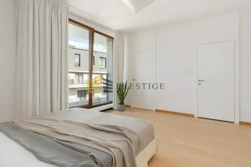 Warszawa ,  Sarmacka   18