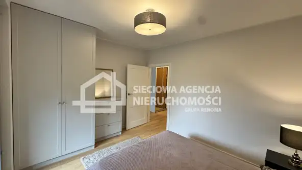 Gdynia ,  Małokacka   10