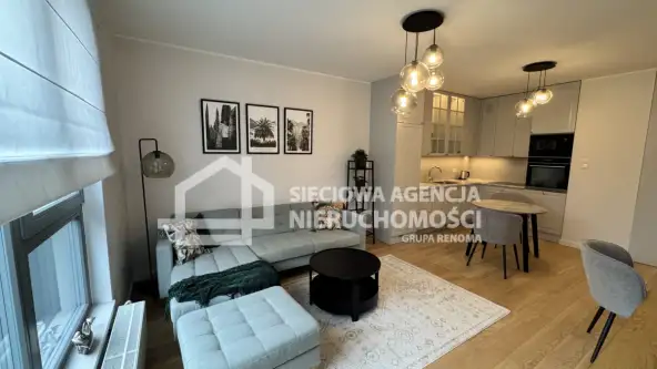 Gdynia ,  Małokacka   4