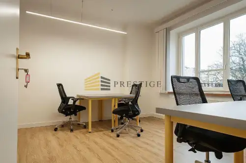 Warszawa ,  Dolna   7