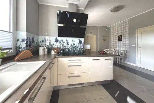 Rumia ,  Wąska   15