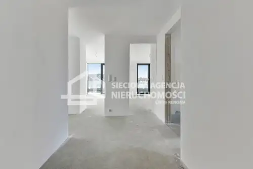 Gdynia ,  10 Lutego   8