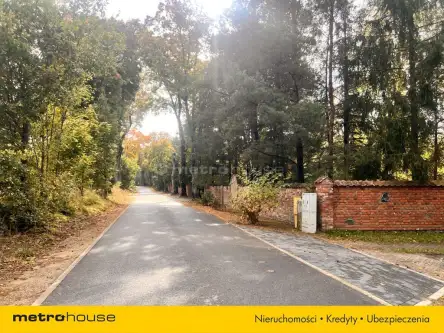 Powałki ,  Polna   8