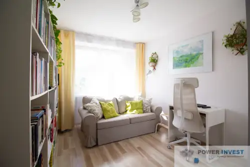 Kraków ,  Aleja Pokoju   9