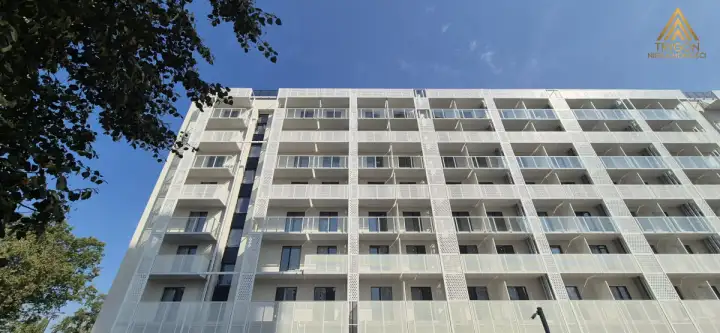 Warszawa ,  Grochowska   12