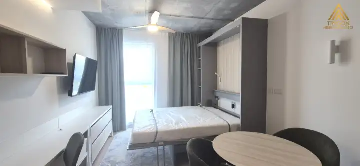 Warszawa ,  Grochowska   4