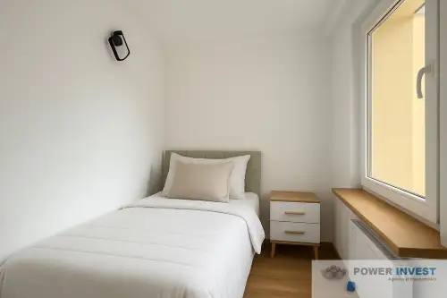  Kraków   Powstańców 