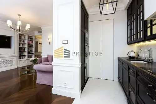 Warszawa ,  Piękna   7