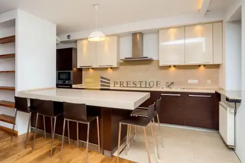  Warszawa   Kazimierzowska 