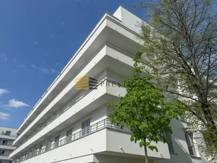 Warszawa ,  Lizbońska   13