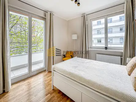 Warszawa ,  Lizbońska   7