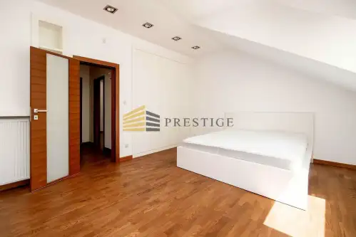 Warszawa ,  Macedońska   13