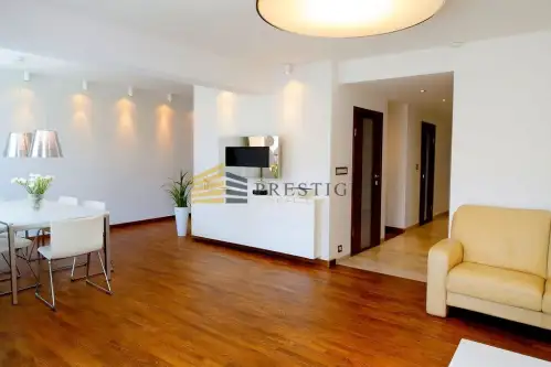 Warszawa ,  Macedońska   3