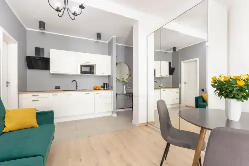 Poznań ,  Poznańska   2