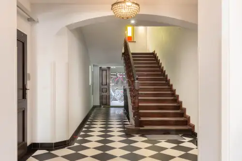 Poznań ,  Poznańska   9