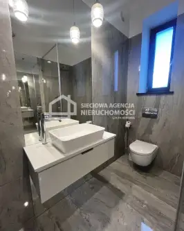 Gdynia ,  Henryka Sienkiewicza   10