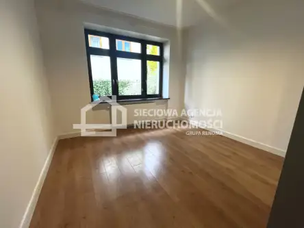 Gdynia ,  Henryka Sienkiewicza   9