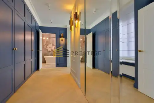 Warszawa ,  Foksal   11