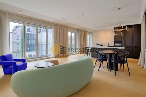 Warszawa ,  Foksal   6