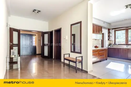 Warszawa ,  Żarecka   3