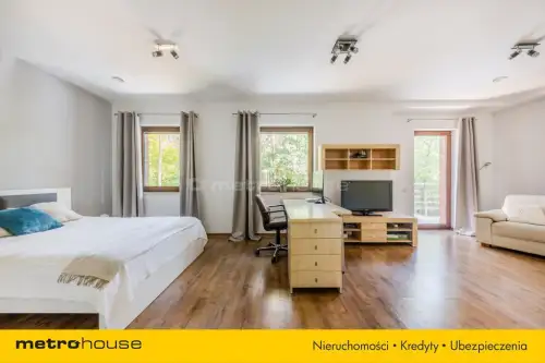 Warszawa ,  Żarecka   9