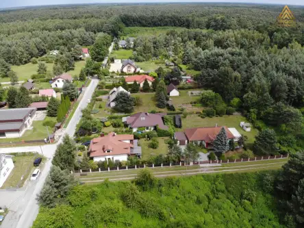 łoś ,  Spółdzielcza   4