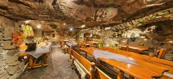 Wisła ,  Wyzwolenia   10