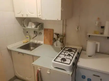 Warszawa ,  Władysława Broniewskiego   6