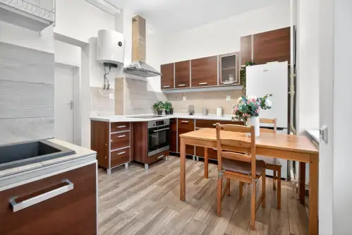 Szczecin ,  Elizy Orzeszkowej   4