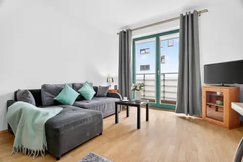 Szczecin ,  Tkacka   4