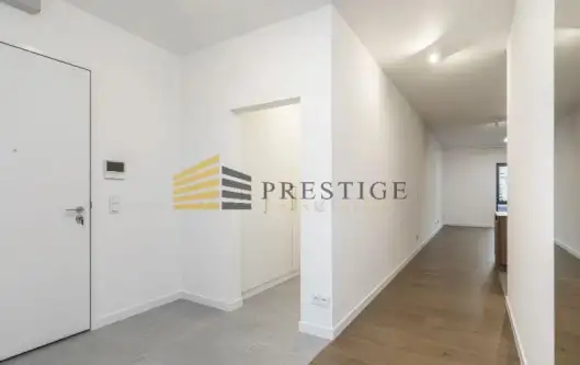 Warszawa ,  Krochmalna   8