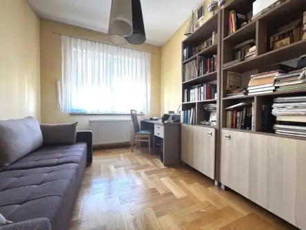 Rumia ,  Wąska   17